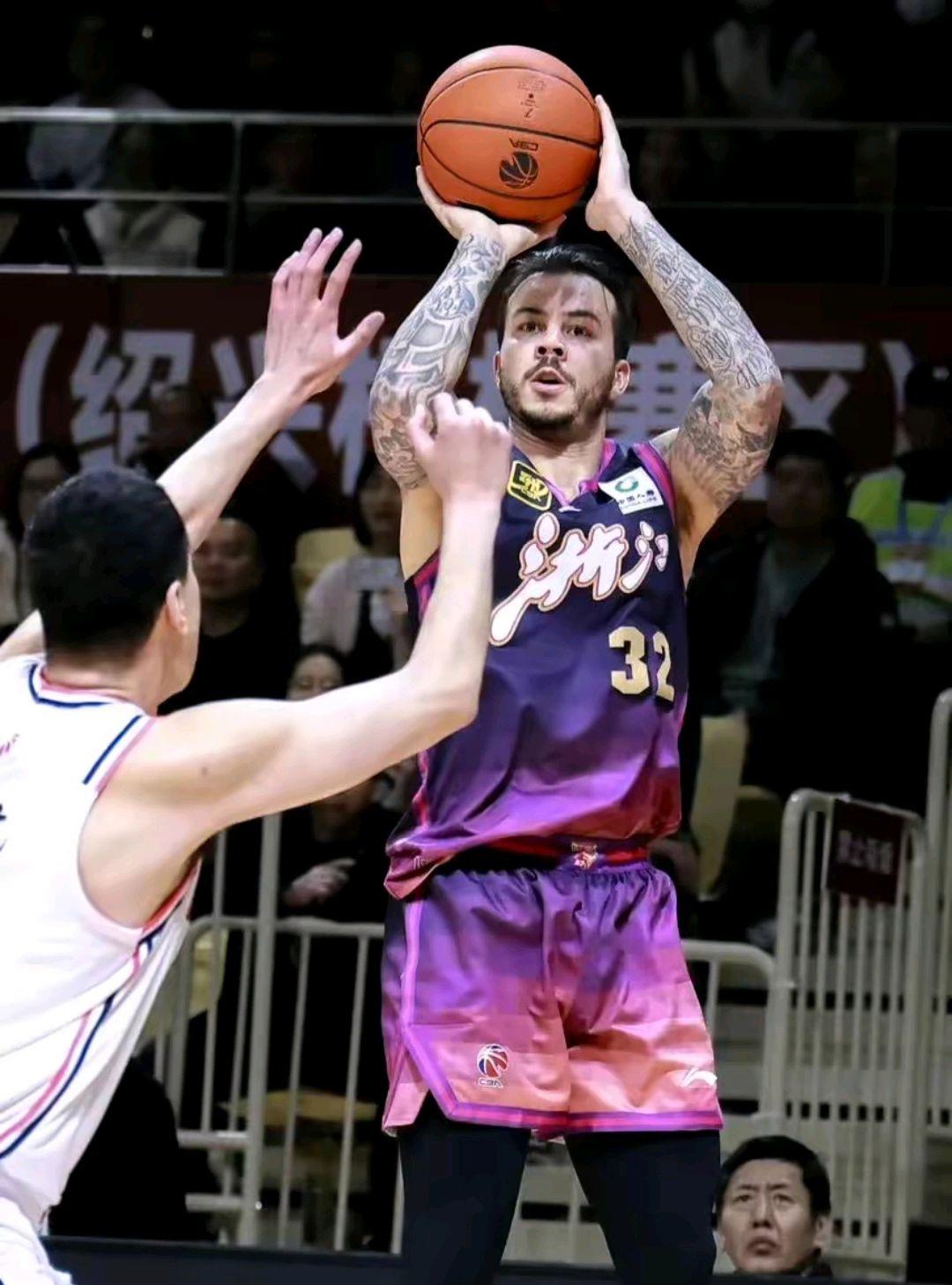 加时末段浙江稠州调整名单以备全明星赛，外线爆发环节打磨，气氛紧张，球队文化再被提及的简单介绍